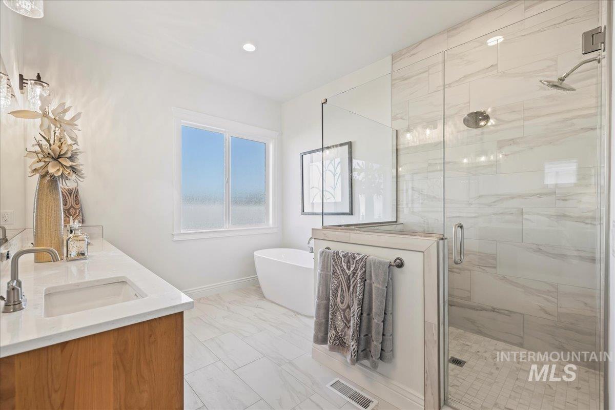 2510 Valkyrie Property Photo 27