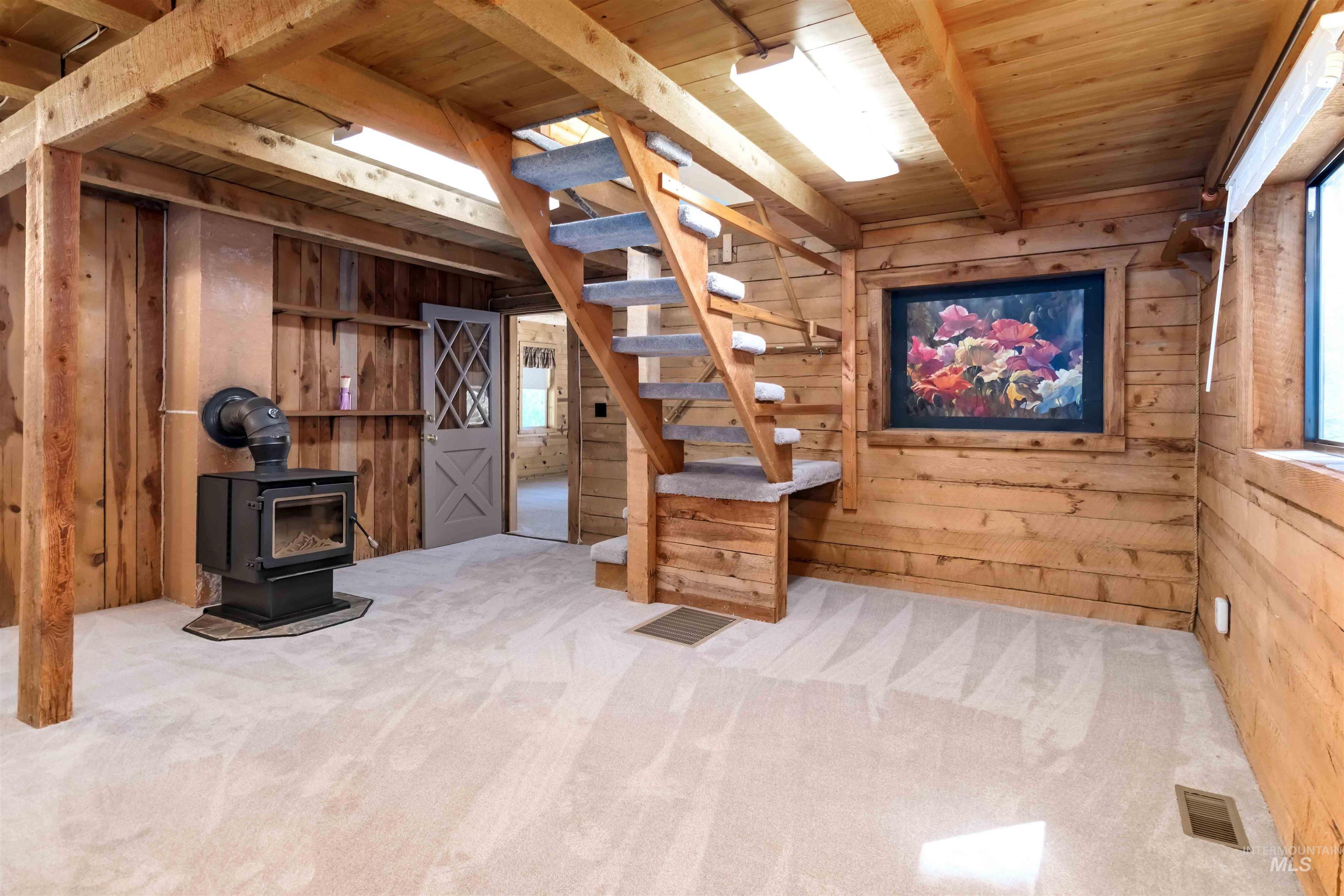 36 Elk Run Property Photo 12