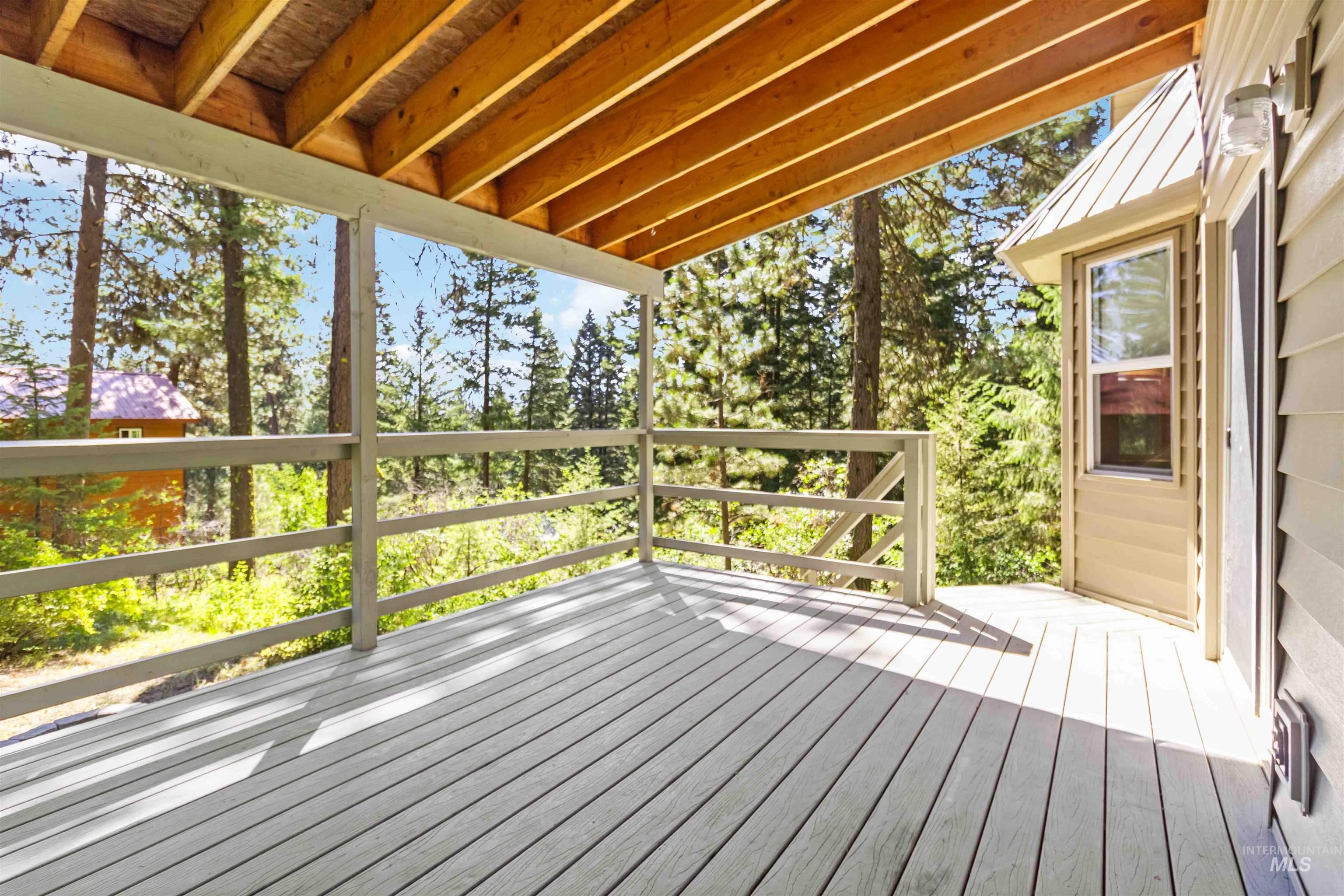 36 Elk Run Property Photo 20