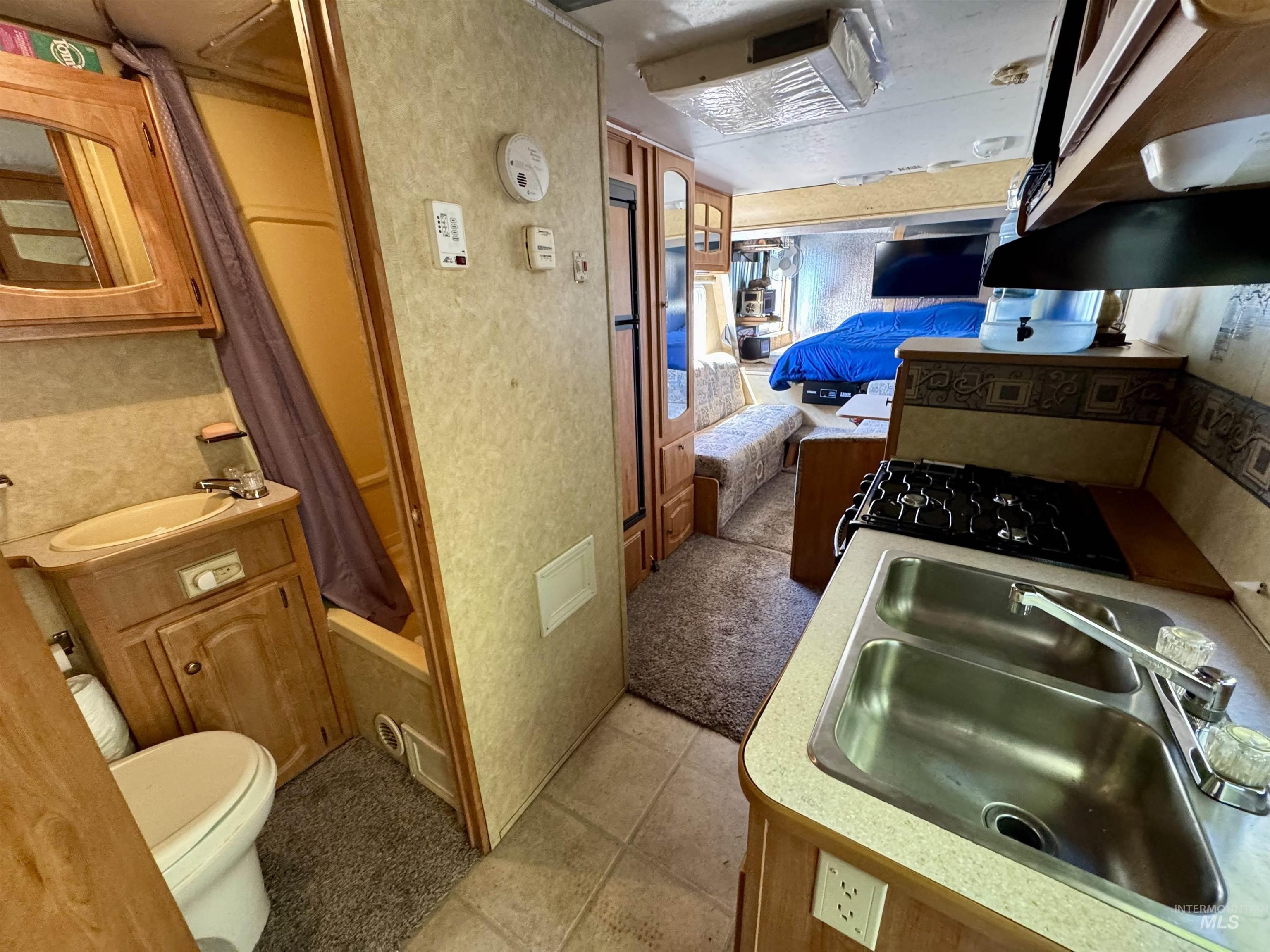 701 Black Bear Dr Property Photo 20