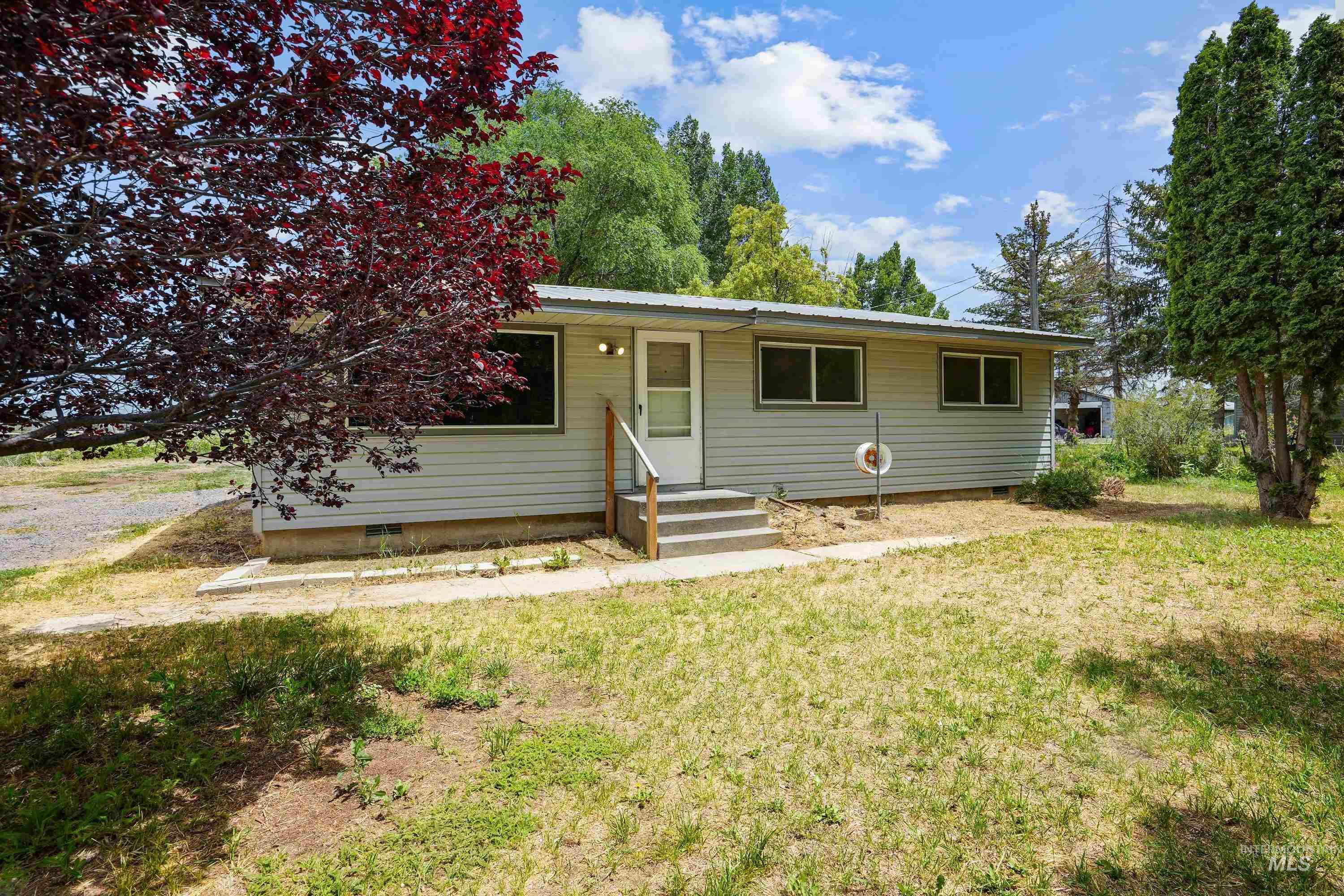 546 S 400 W Property Photo 1