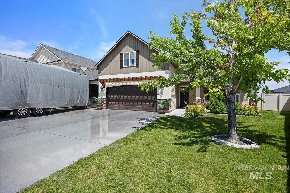 1440 Riverbend Pl Property Photo 1