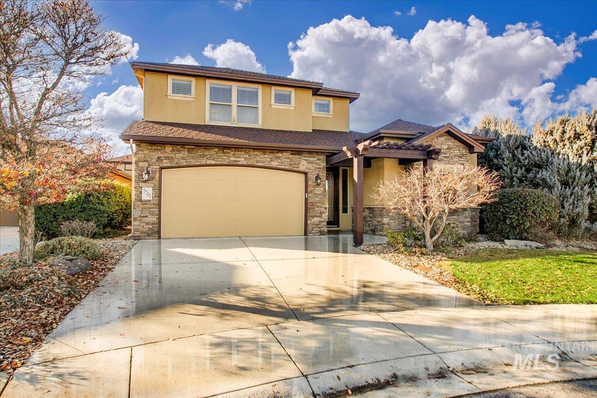 1703 W Par Ct. Property Photo 1