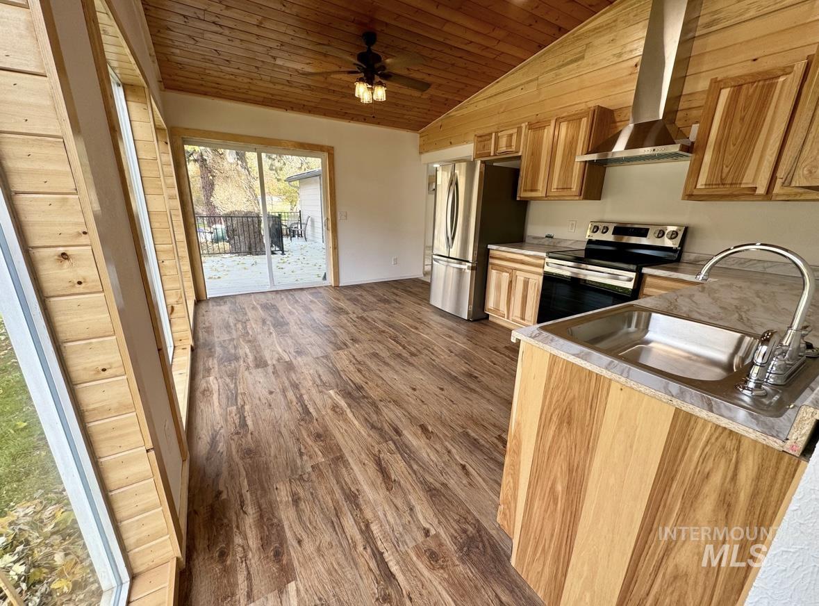 4968 Highway 12 (0.28ac) Property Photo 17