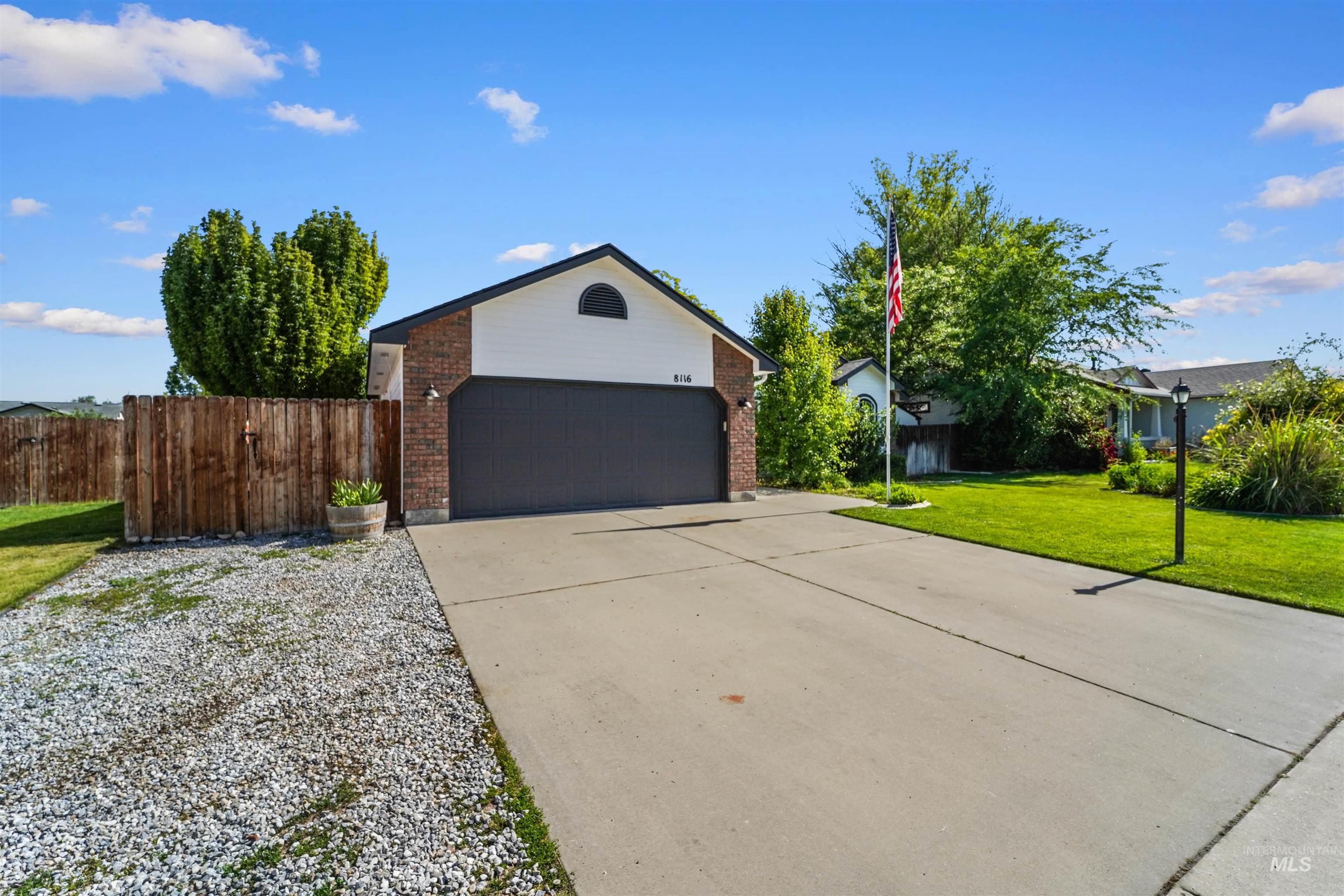 8116 Waterleaf Ave Property Photo 32