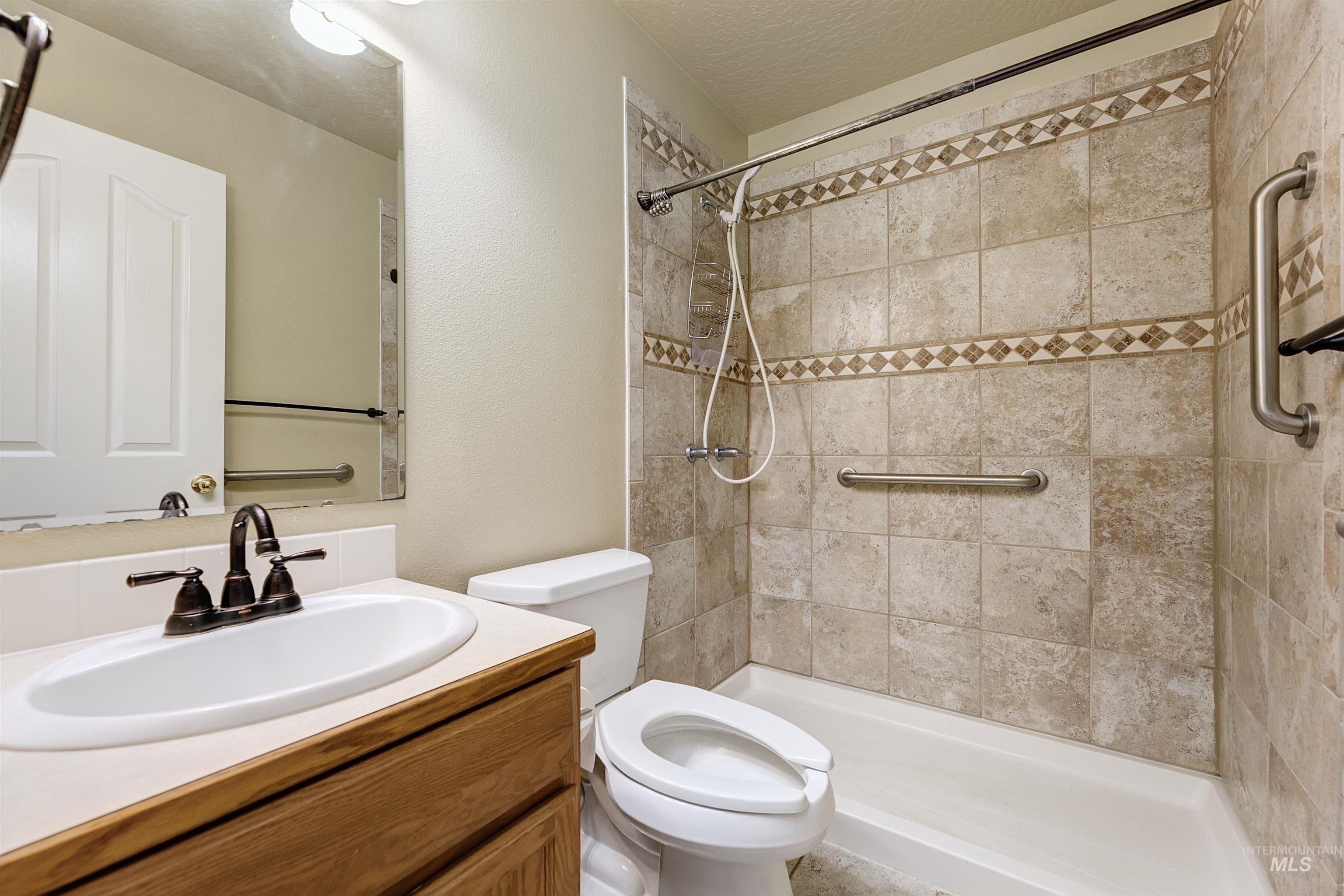 2903 N Rough Stone Way Property Photo 15