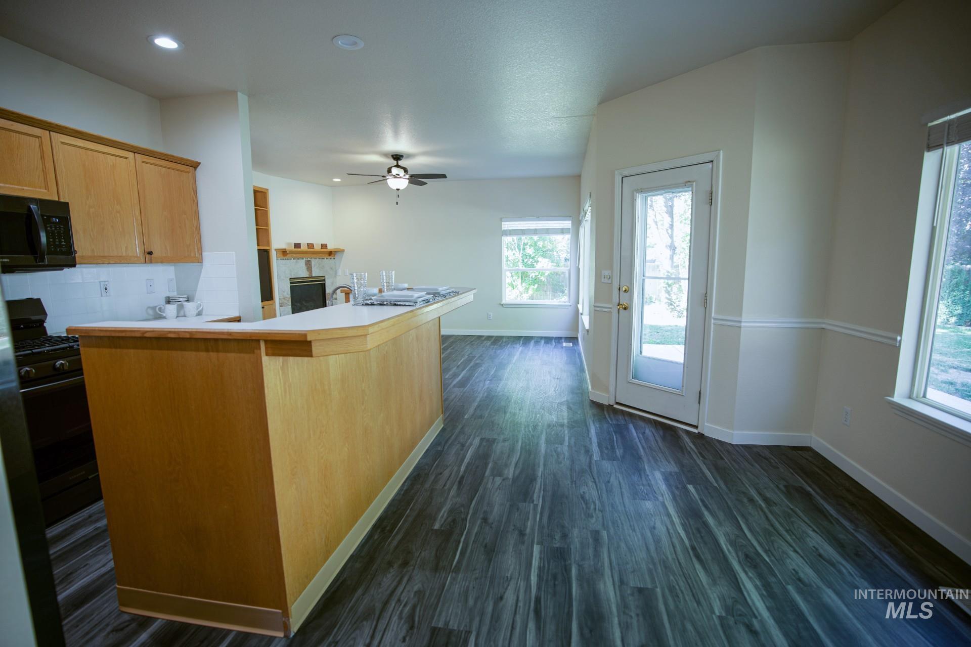 2152 S Trapper Cove Property Photo 3