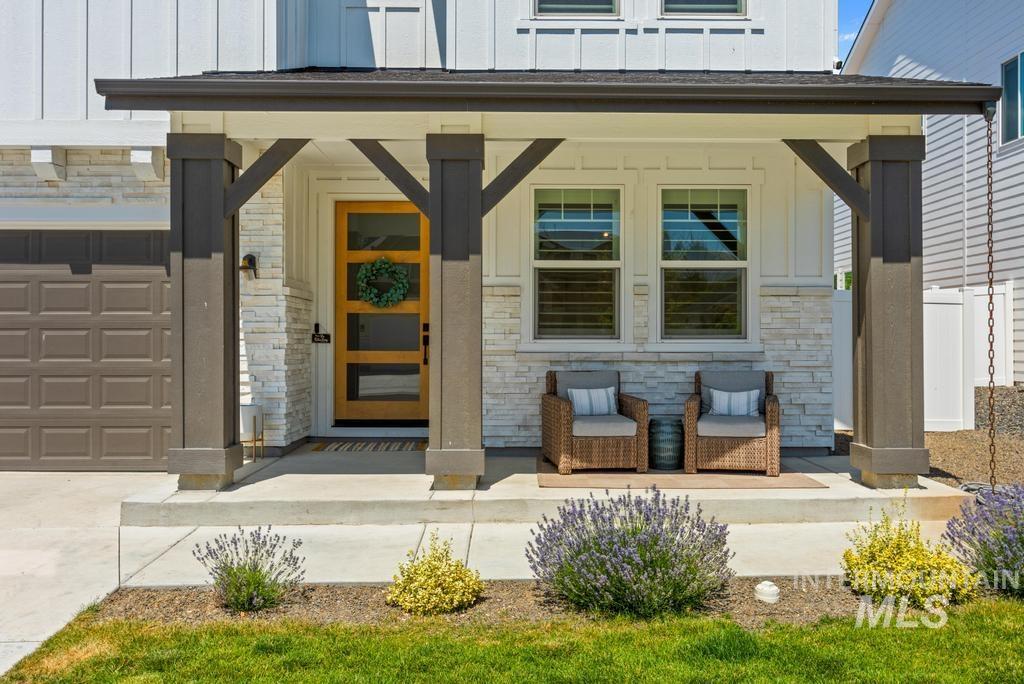 14038 N Rainy Pl Property Photo 3