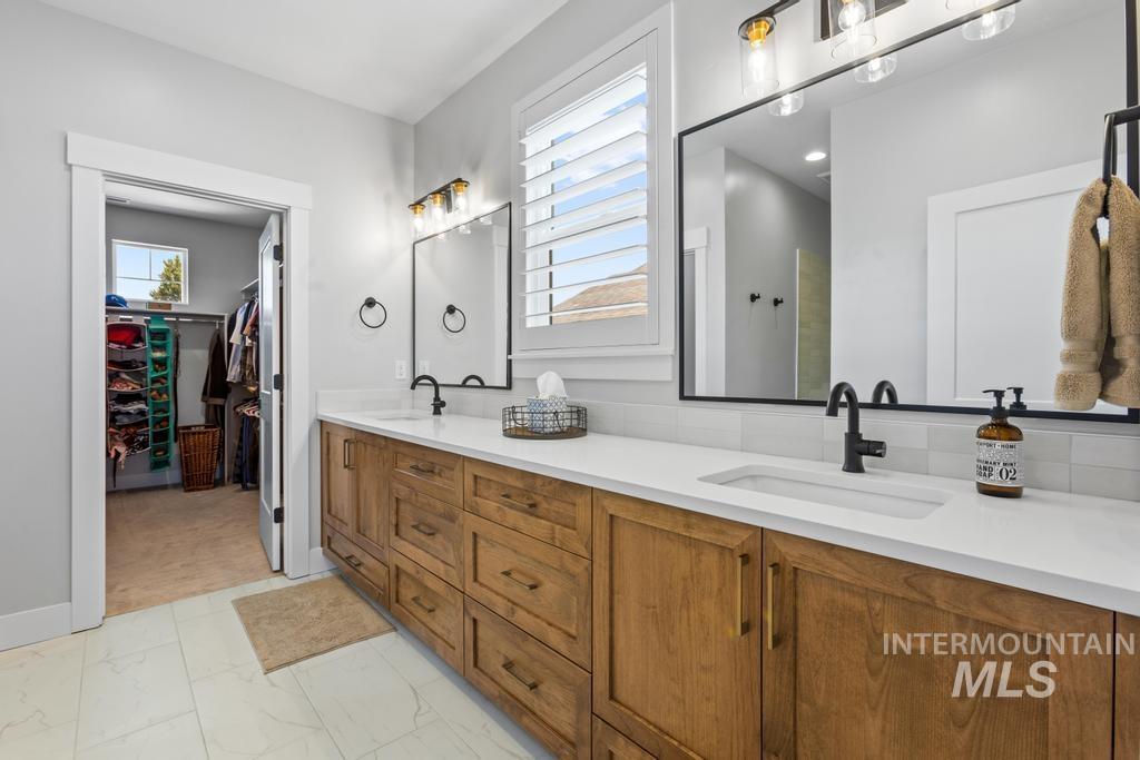 14038 N Rainy Pl Property Photo 33