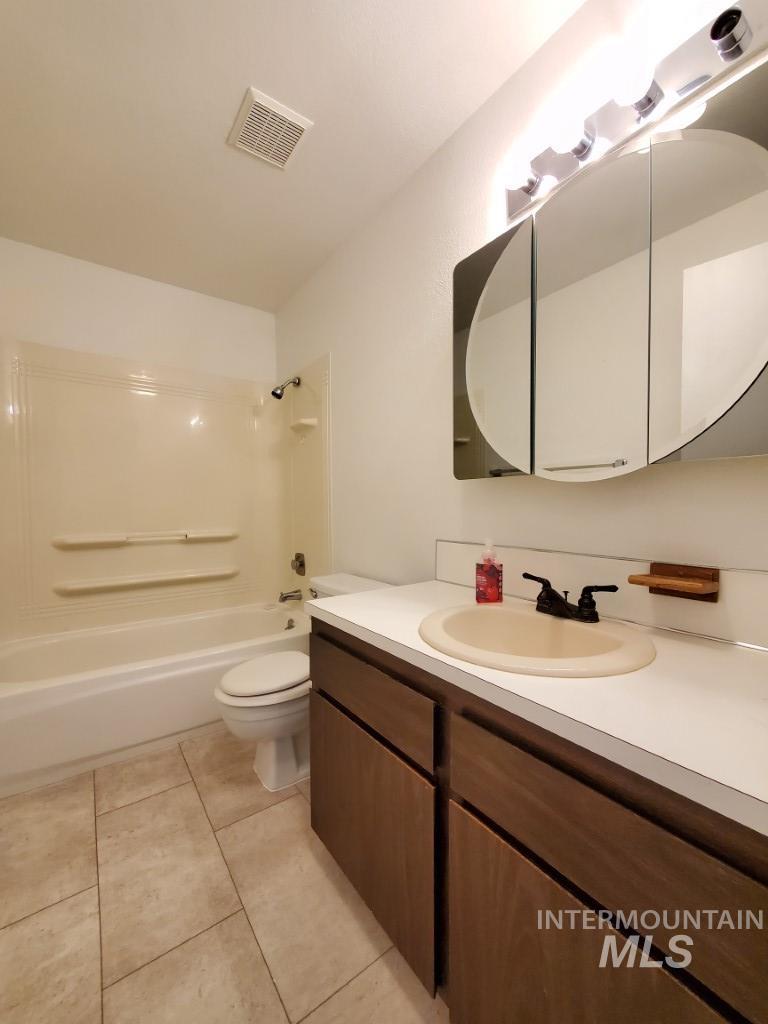 250 S Harlan Place Property Photo 12