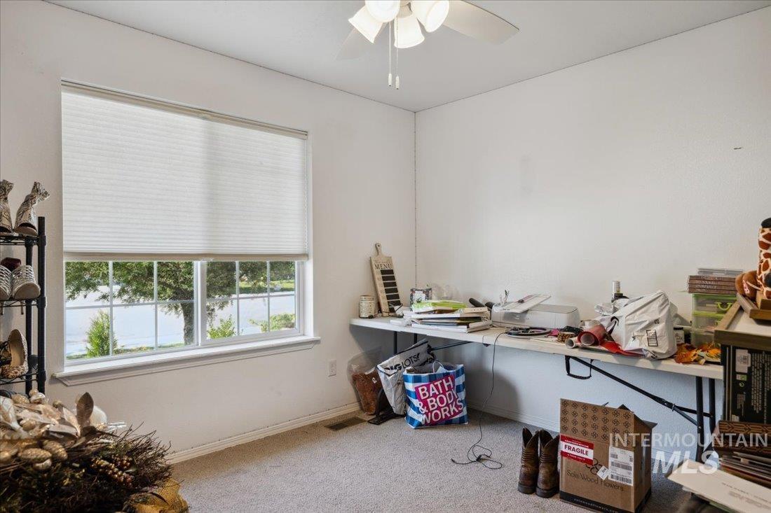 3848 W Newland St Property Photo 8
