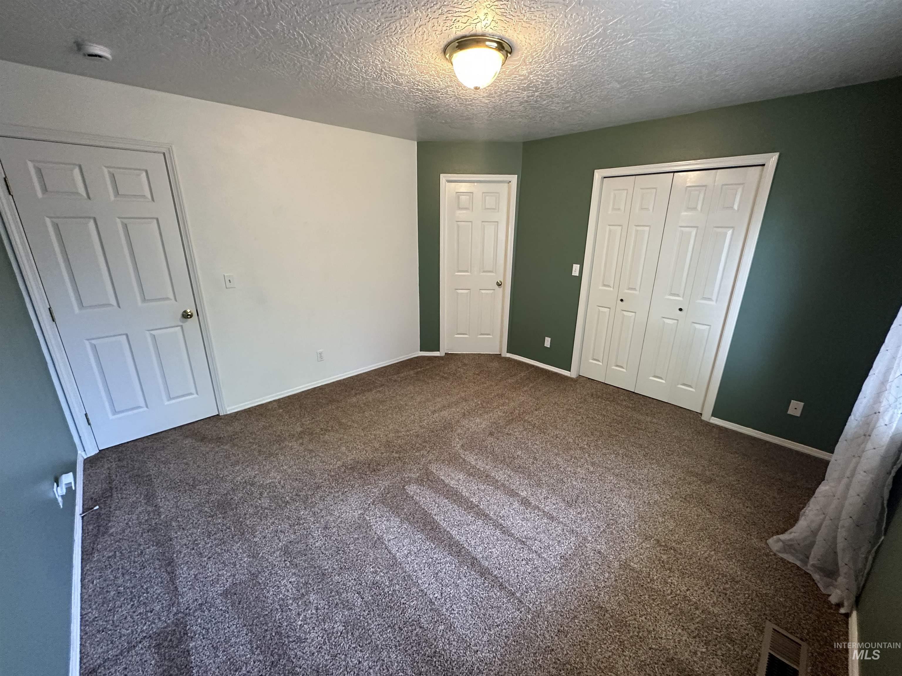 14298 Shenandoah St Property Photo 15