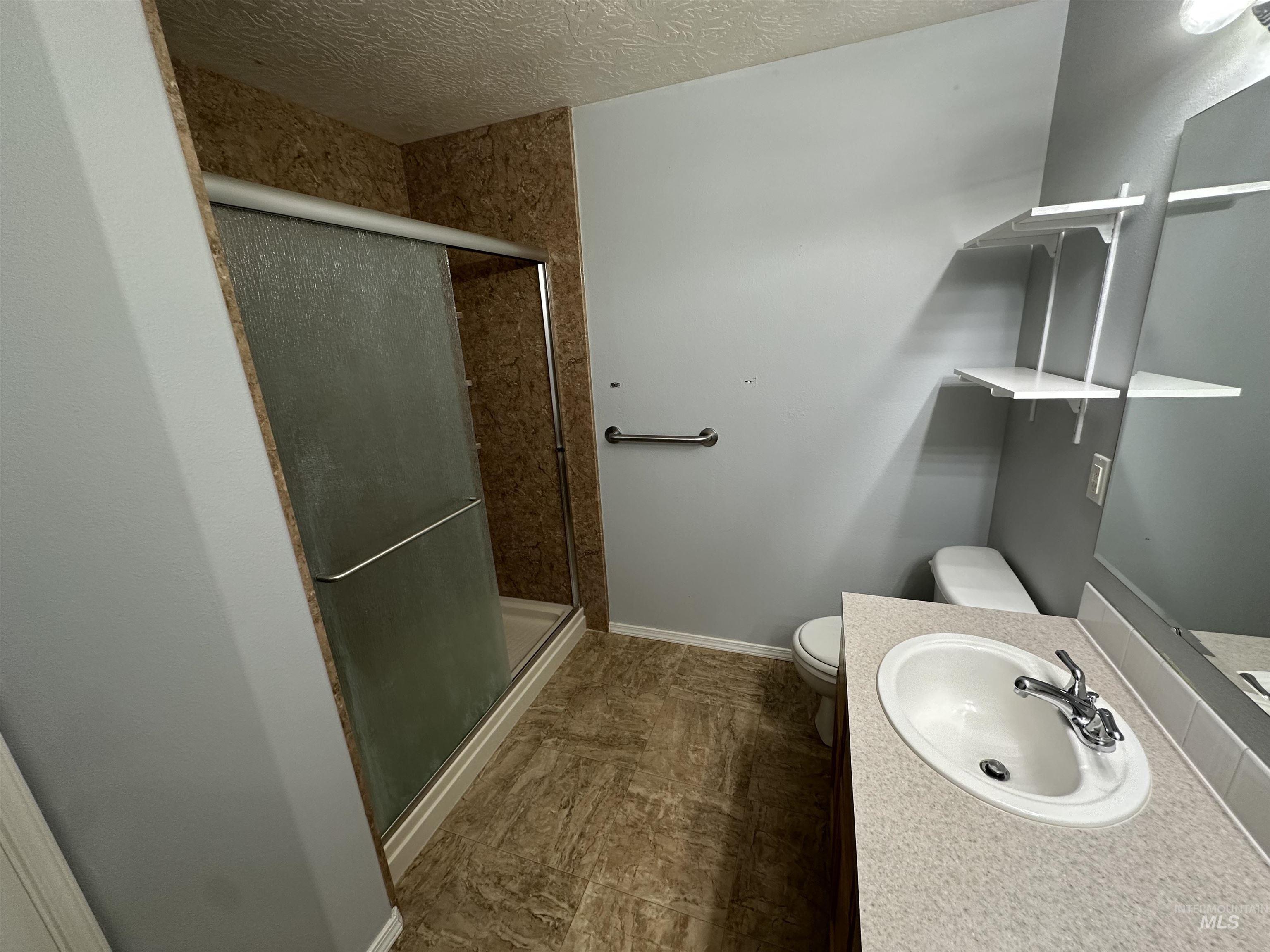 14298 Shenandoah St Property Photo 18