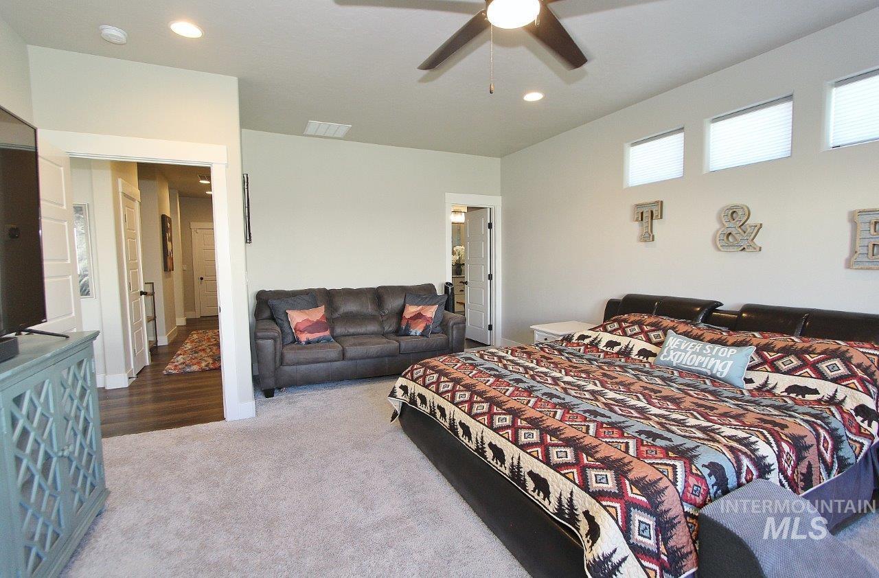 12643 S Teano Ave. Property Photo 14
