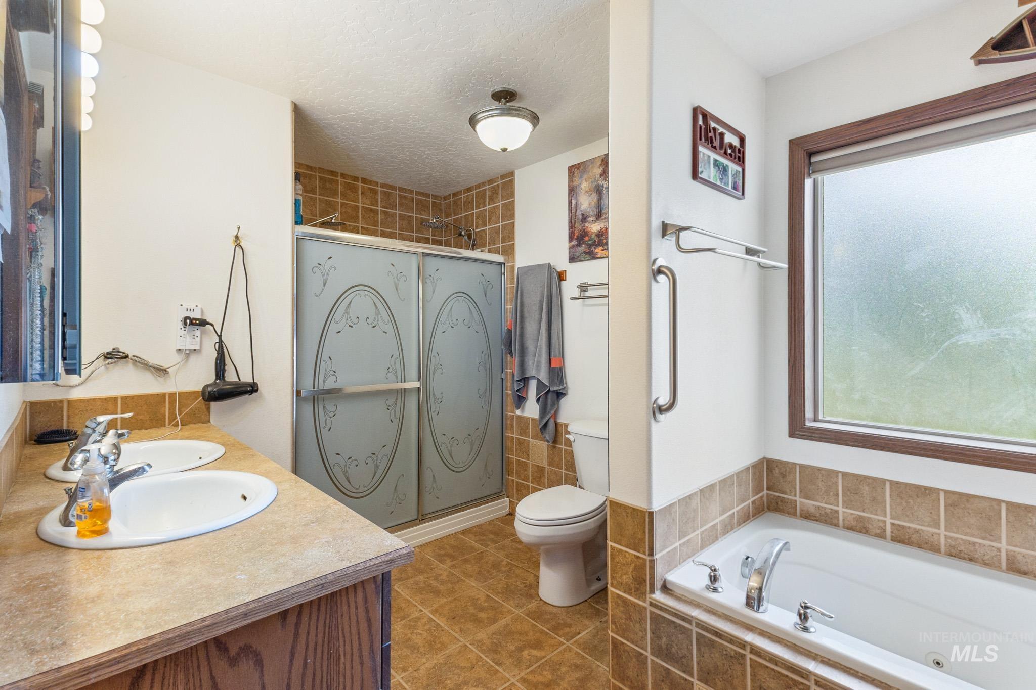 27499 Pioneer Ln Property Photo 26