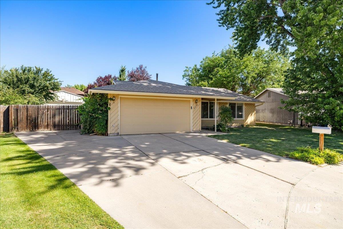 3575 Jones Pl Property Photo 3