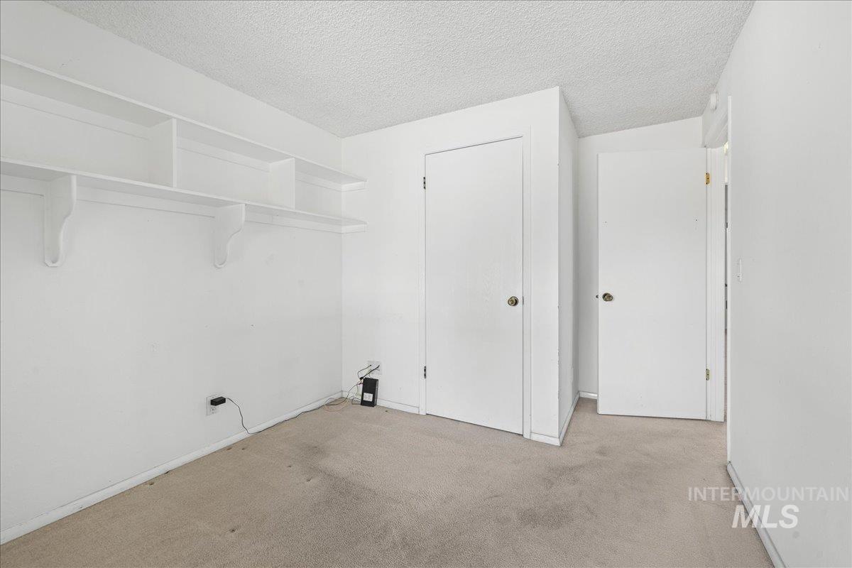 3575 Jones Pl Property Photo 25