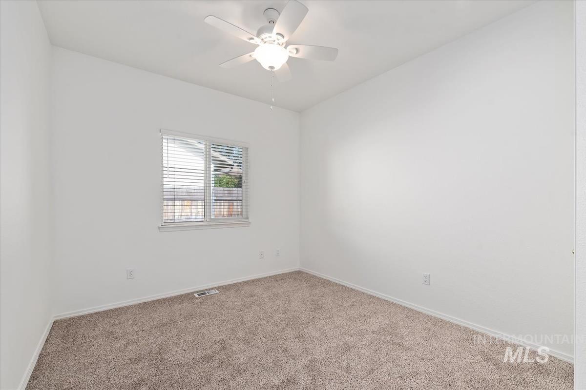 4147 W Pinoak Ct. Property Photo 17