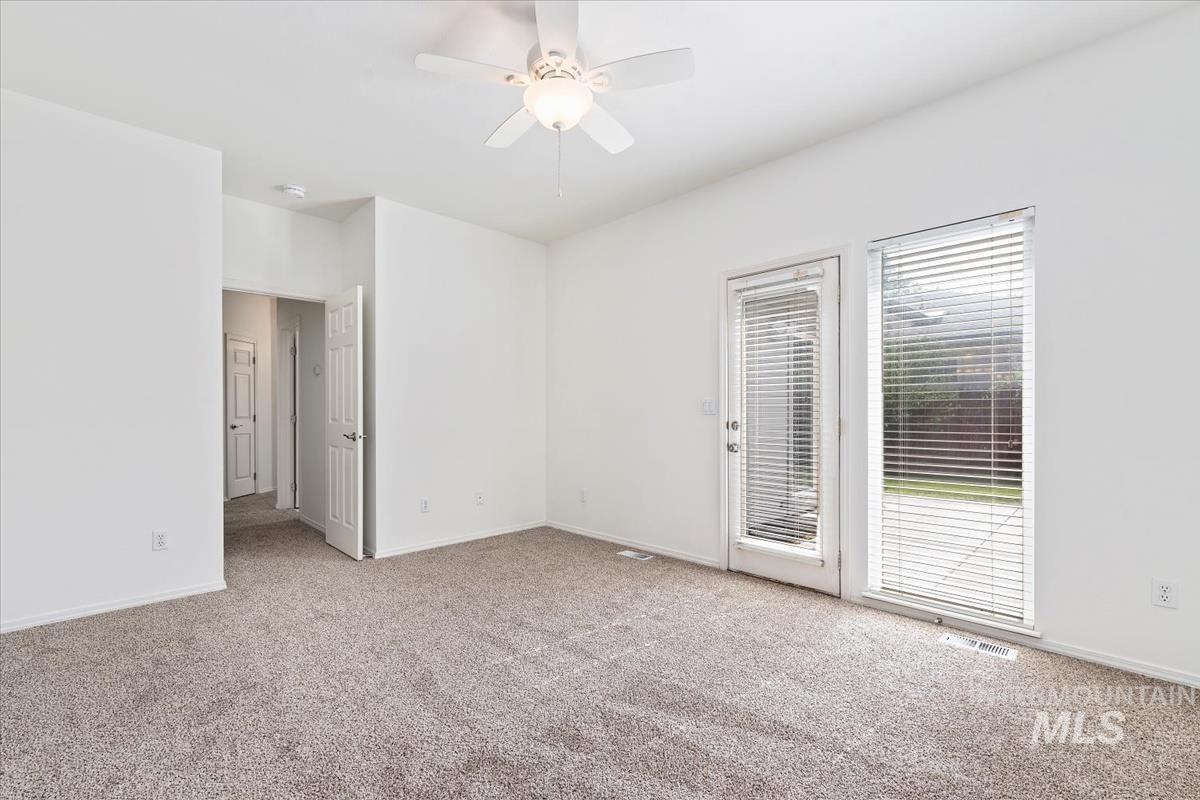 4147 W Pinoak Ct. Property Photo 21