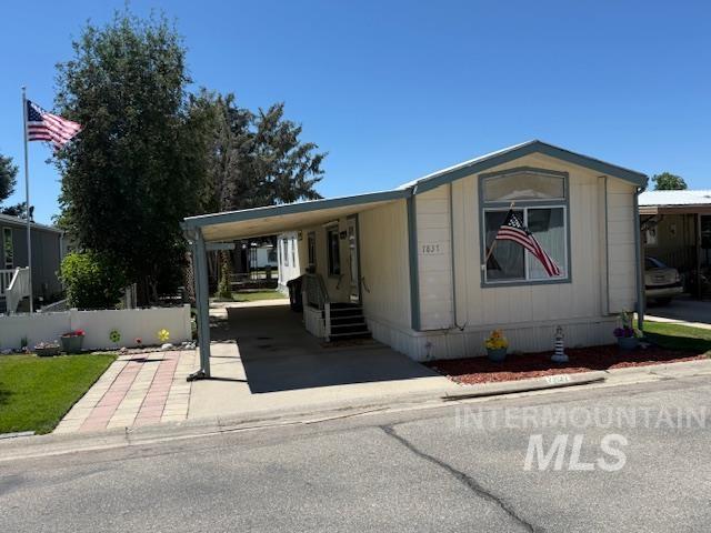 7837 W Manassas Property Photo 1