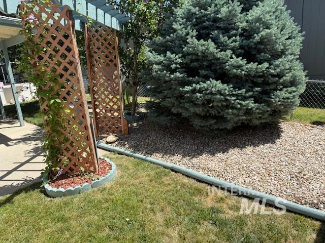 7837 W Manassas Property Photo 4