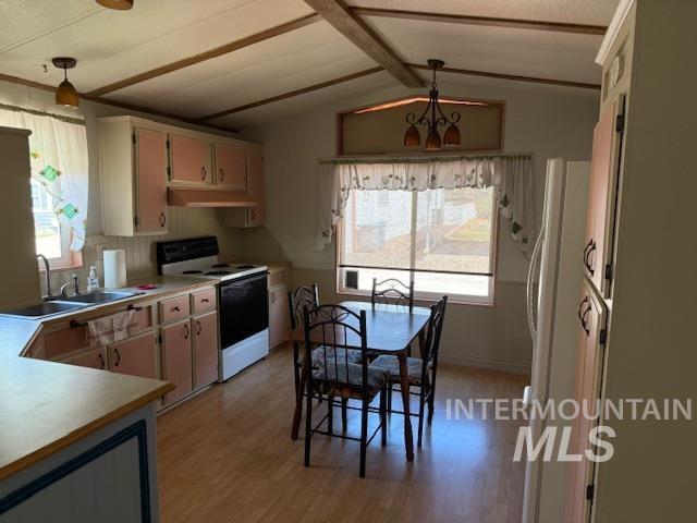 7837 W Manassas Property Photo 8