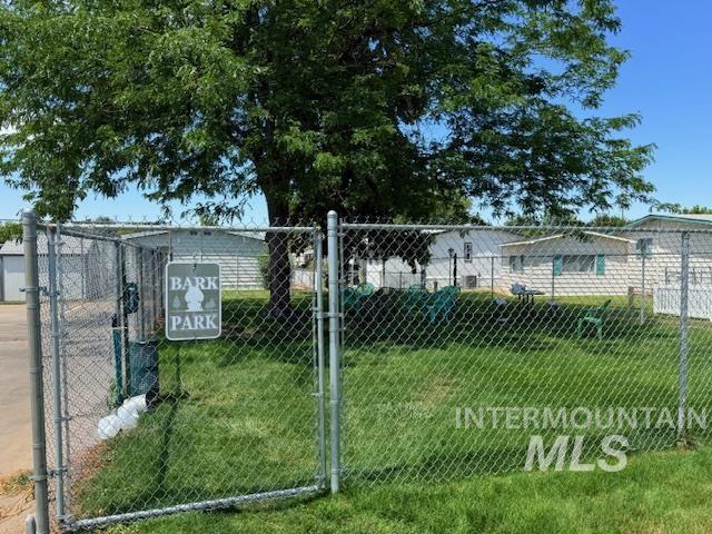 7837 W Manassas Property Photo 22