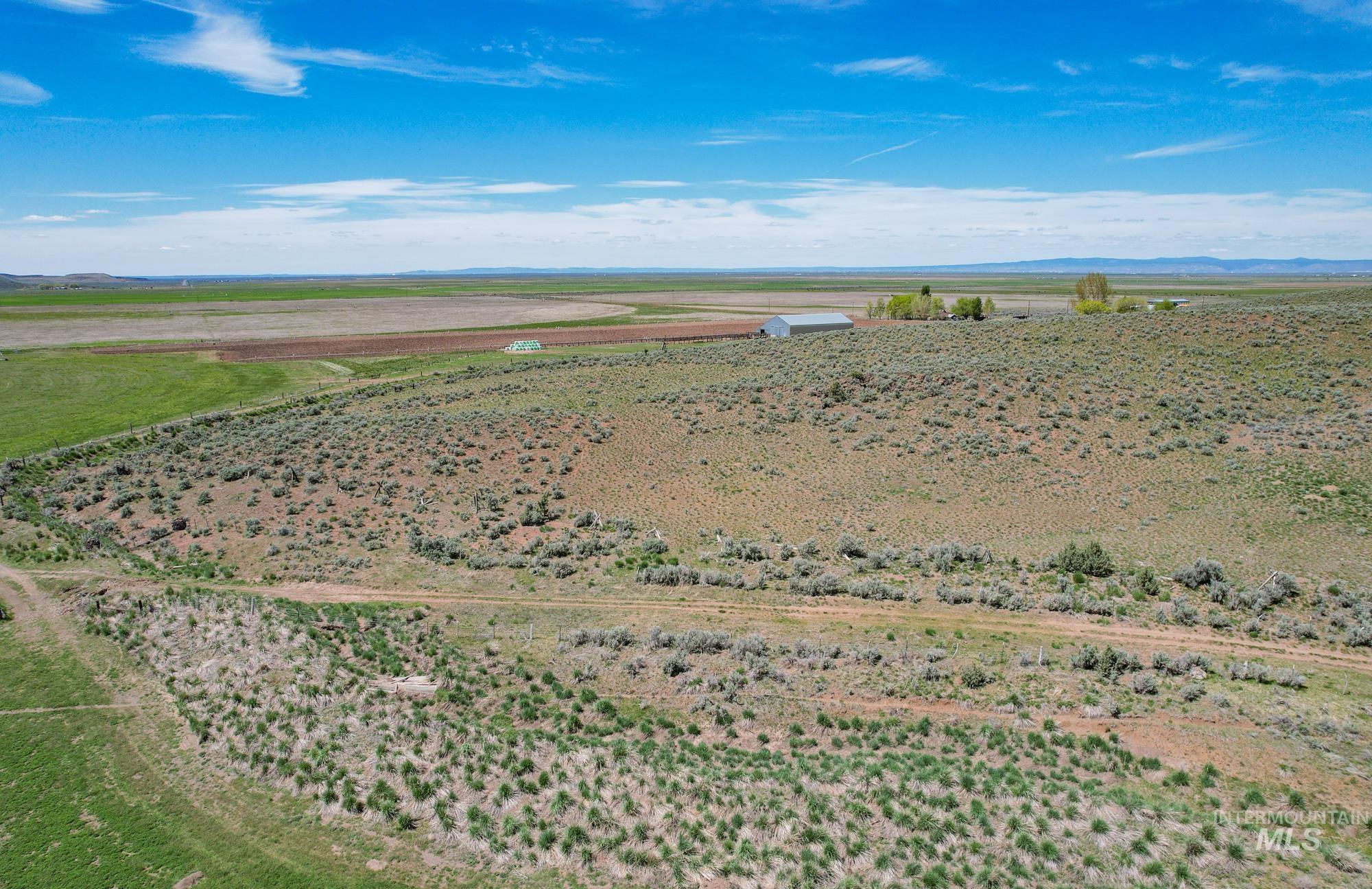 43151 Eagle Ln Property Photo 8