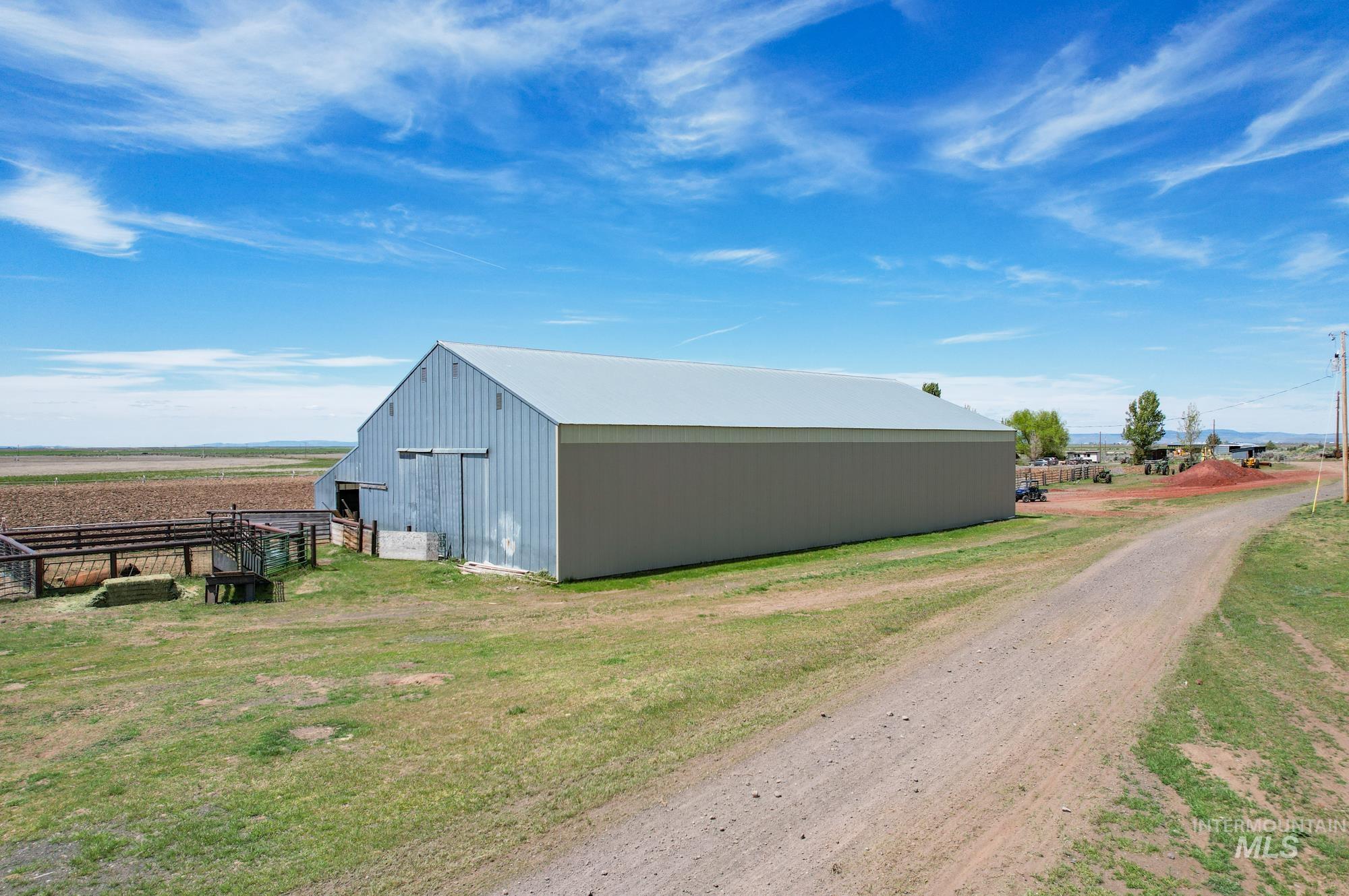 43151 Eagle Ln Property Photo 12