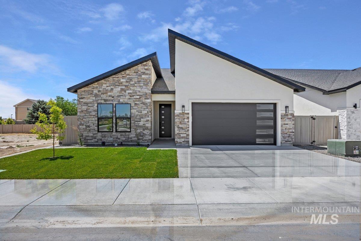 517 Canyon Falls Dr. Property Photo 1