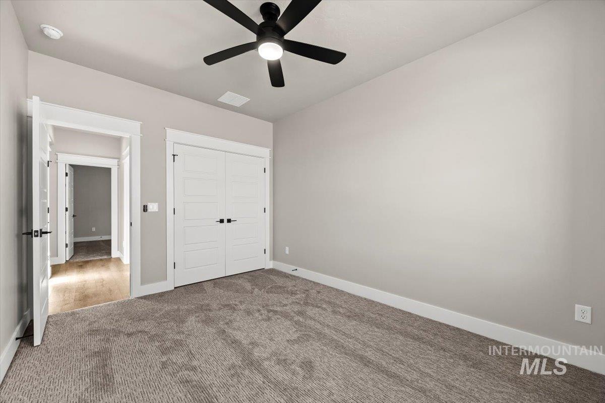 1676 Sandbar Rd Property Photo 13