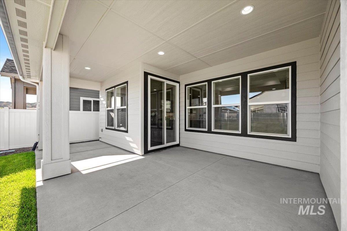 1676 Sandbar Rd Property Photo 31