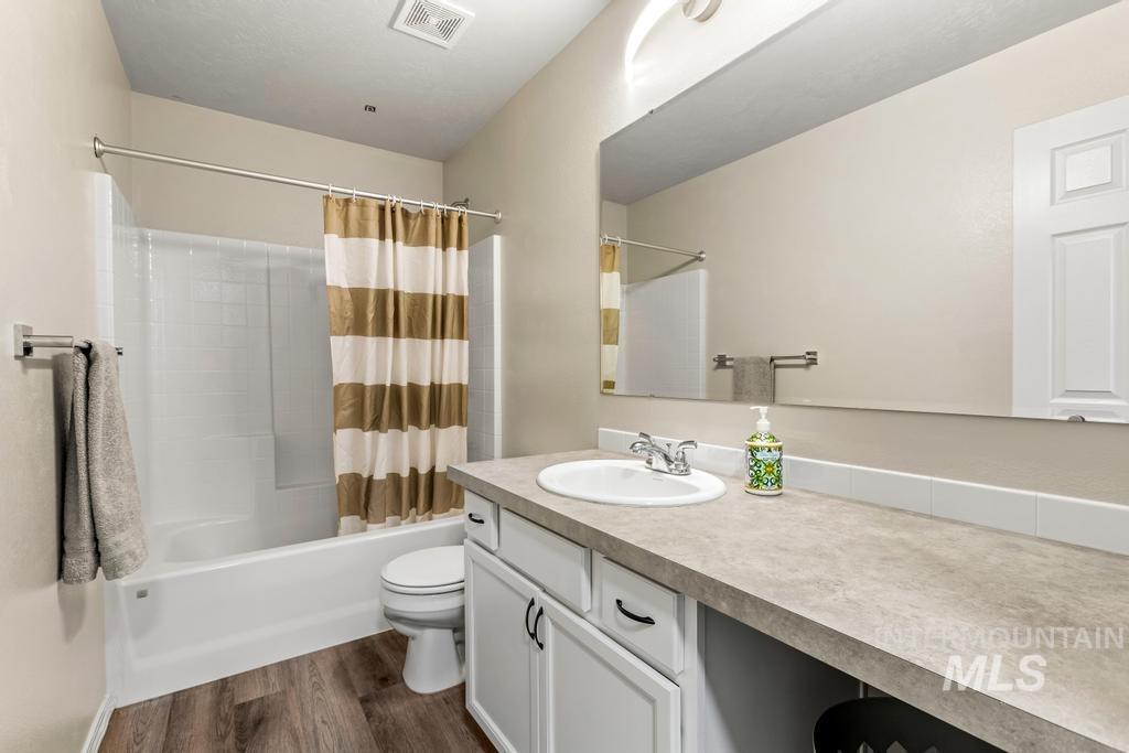 13584 Leppert Street Property Photo 15
