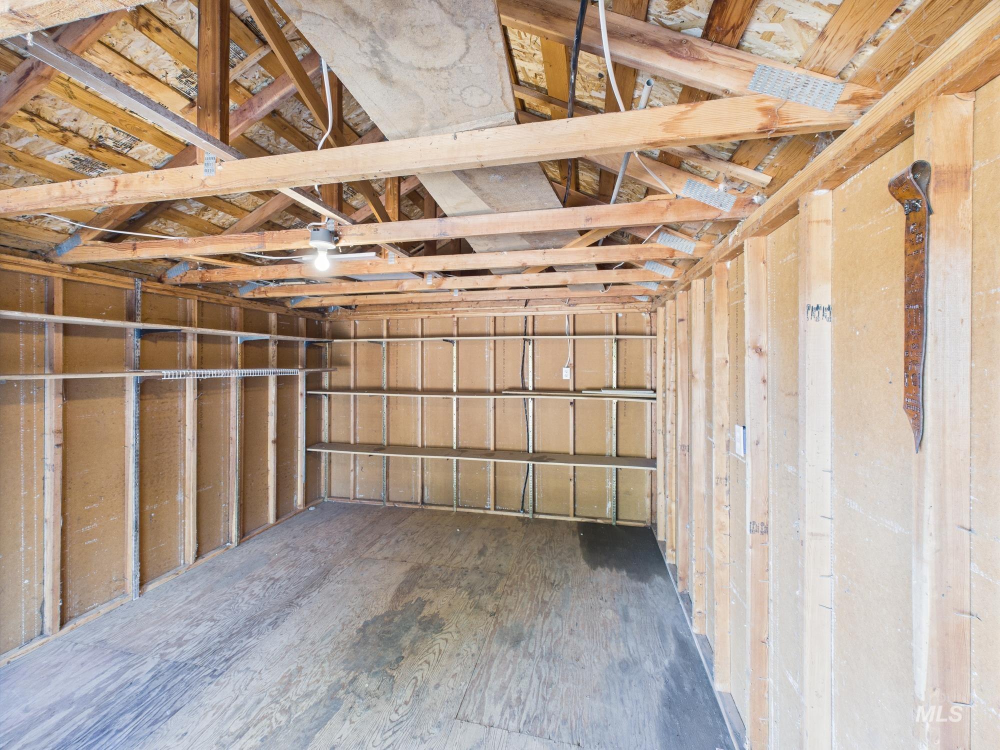 1673 Thomas Property Photo 13