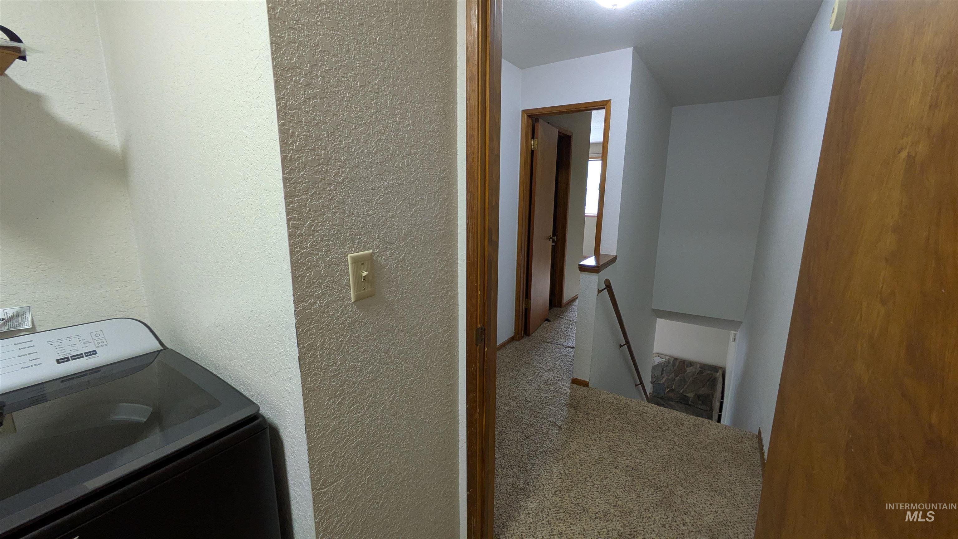 463 Boyde Ave Property Photo 20