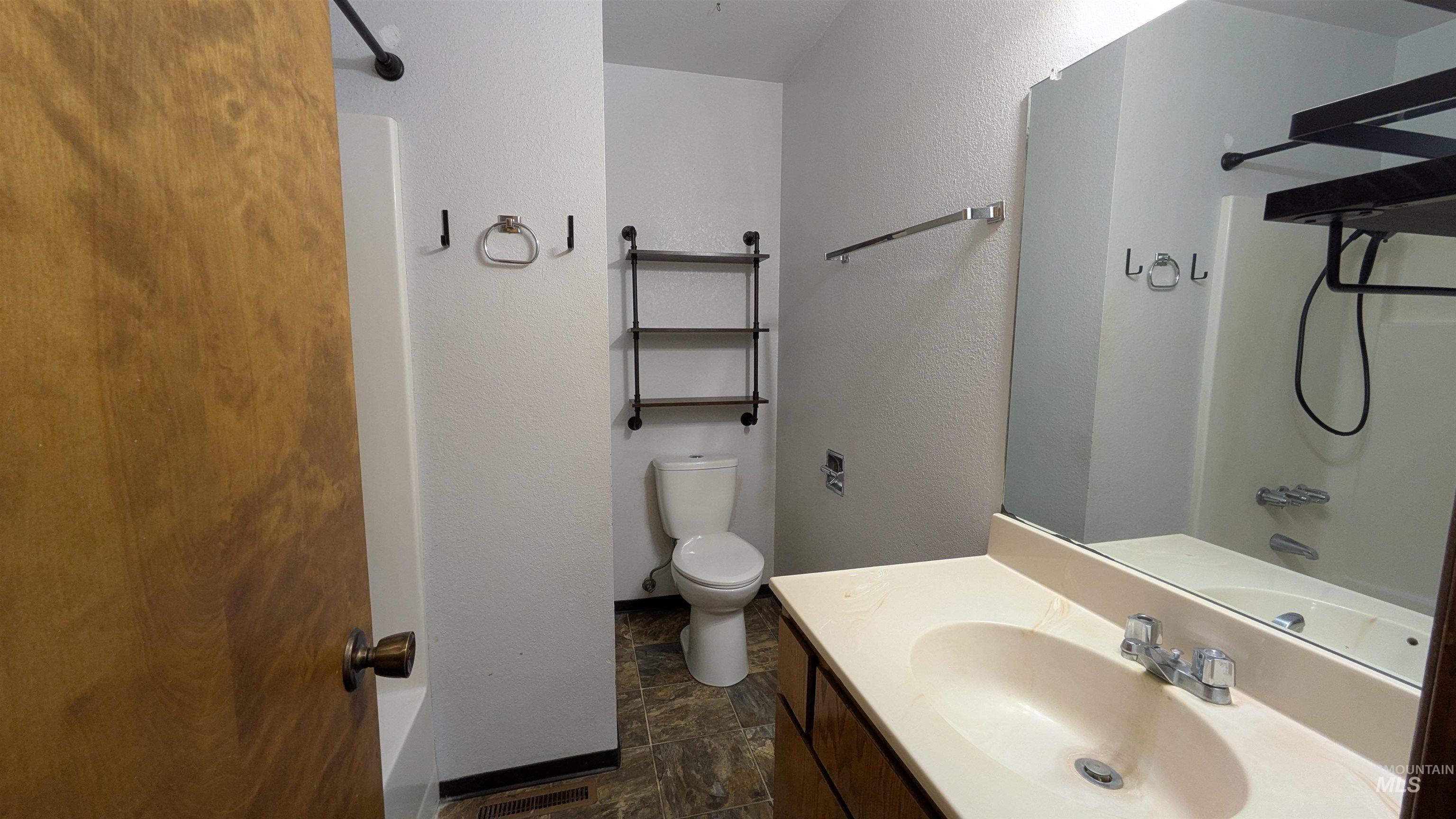 463 Boyde Ave Property Photo 26