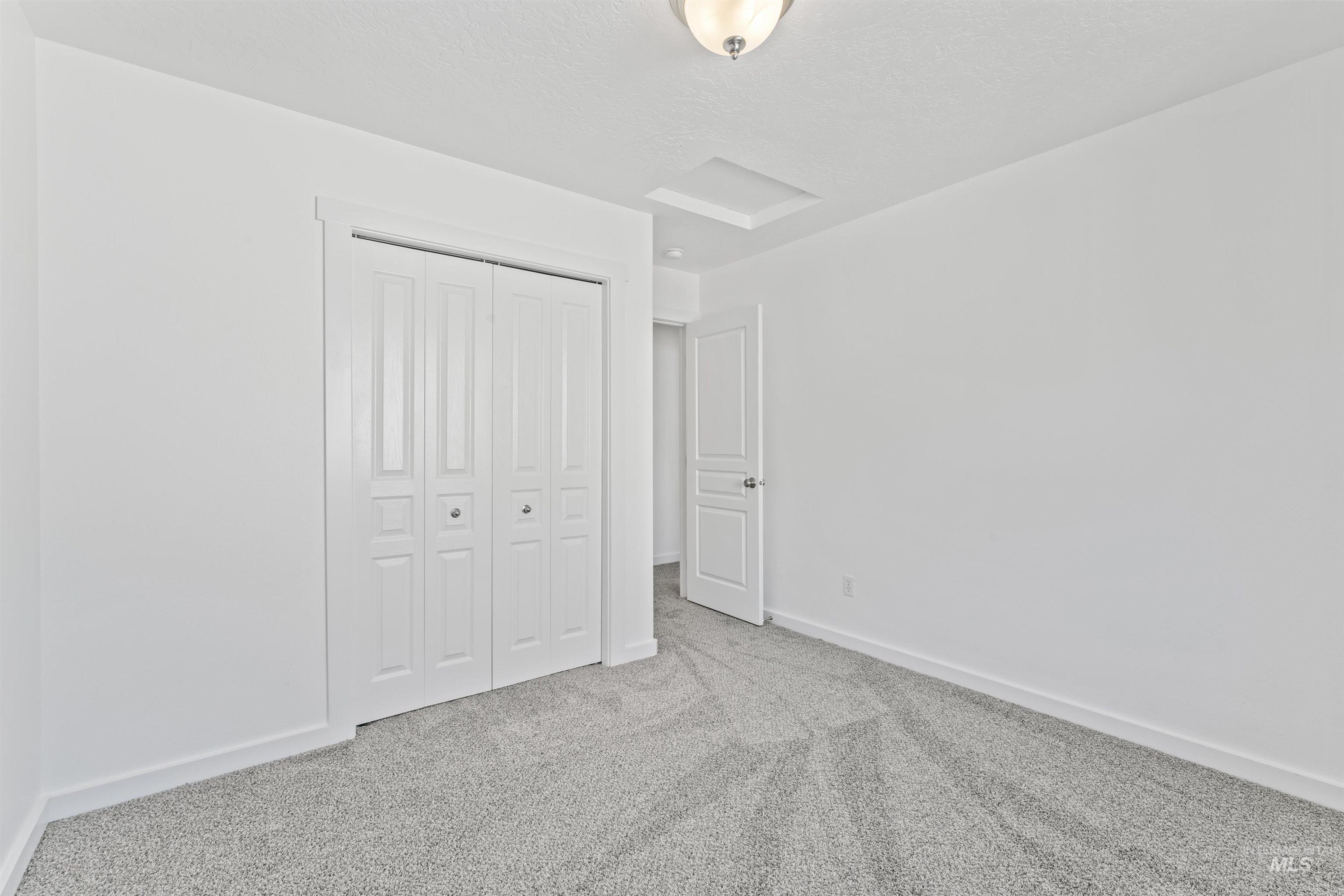 4089 W Dover Dr Property Photo 32