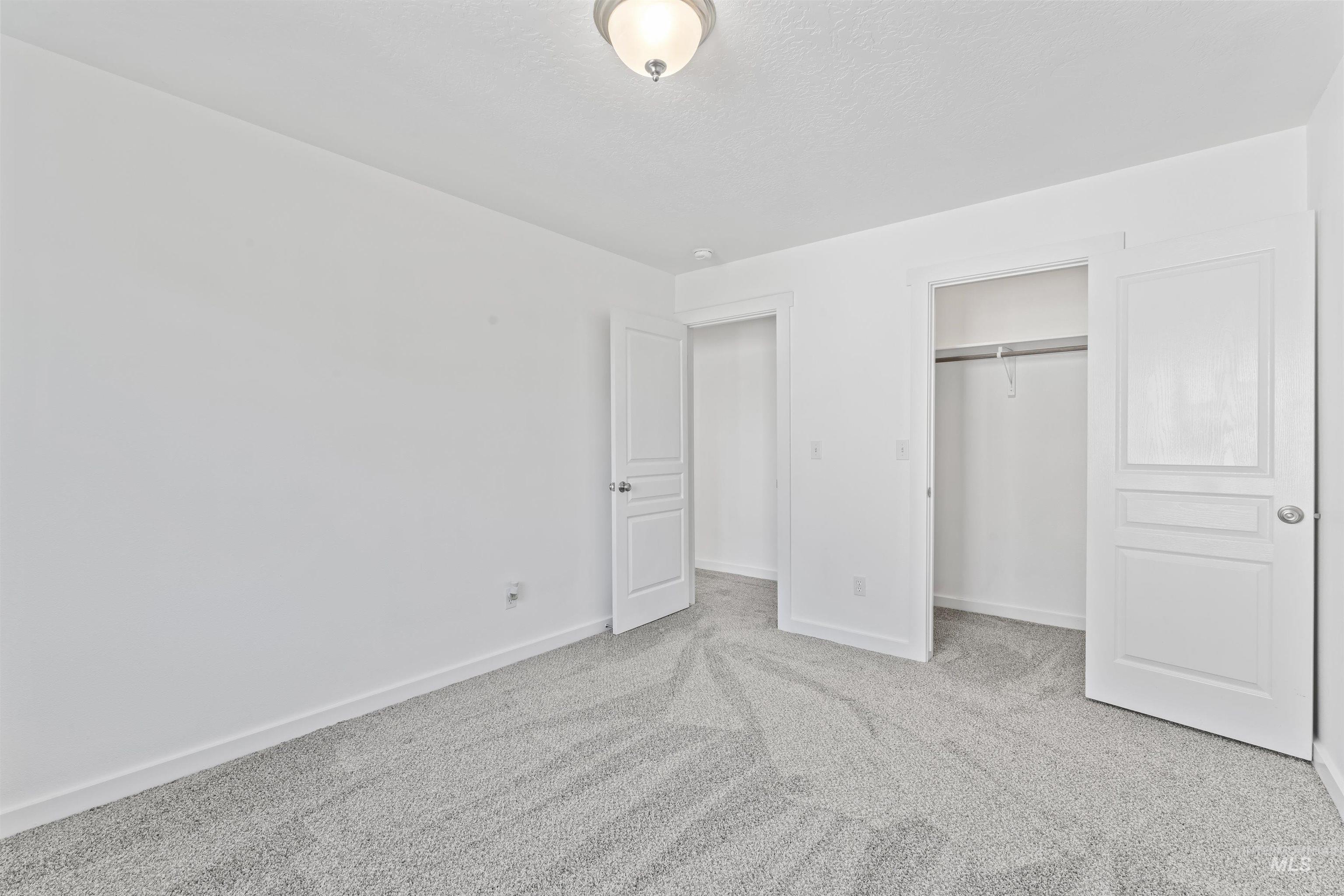 4089 W Dover Dr Property Photo 34