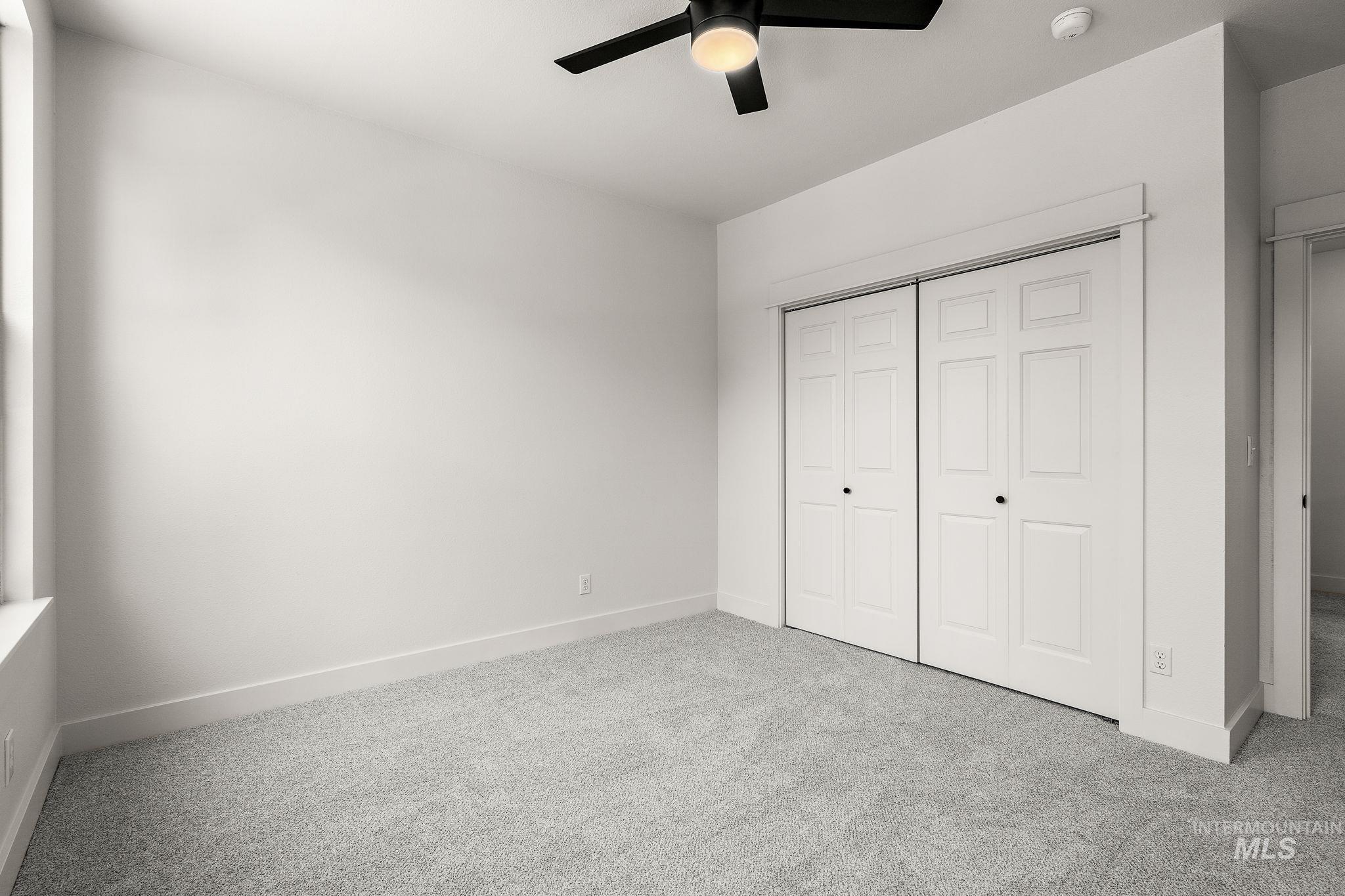 692 N Sierra View Dr Property Photo 34