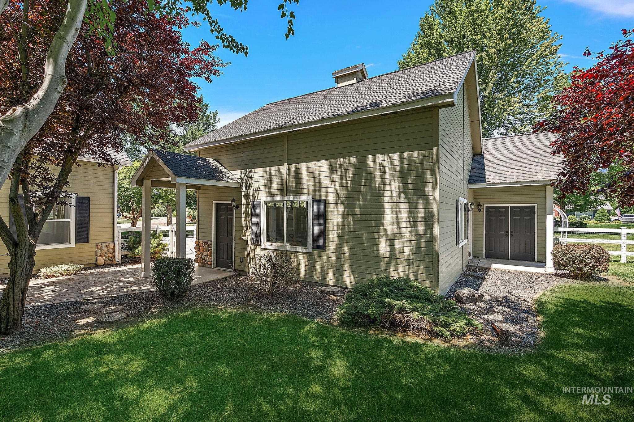 692 N Sierra View Dr Property Photo 43