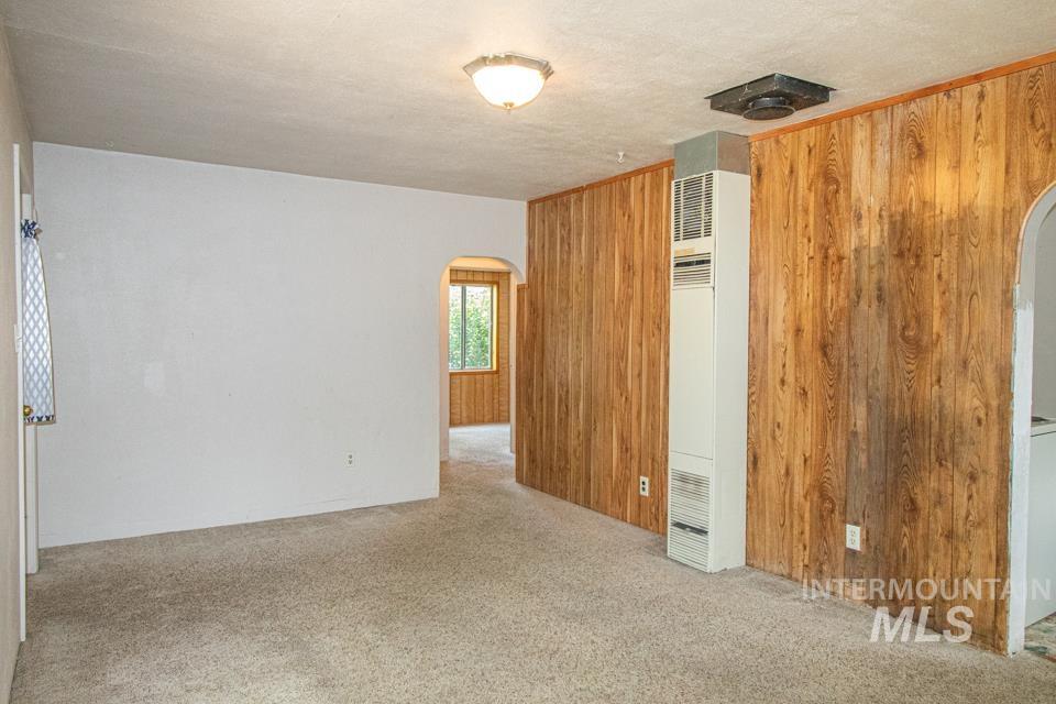 402 S Hayes Property Photo 9