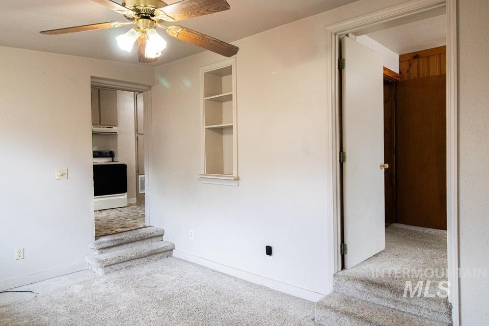 402 S Hayes Property Photo 14