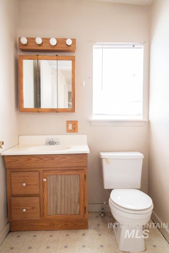 402 S Hayes Property Photo 18