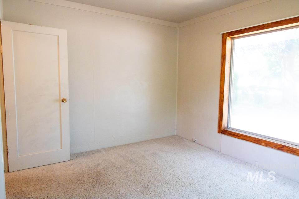 402 S Hayes Property Photo 22
