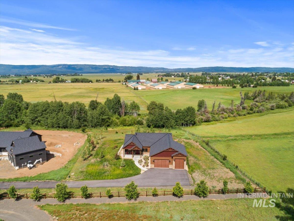 13917 Sky View Court Property Photo 38