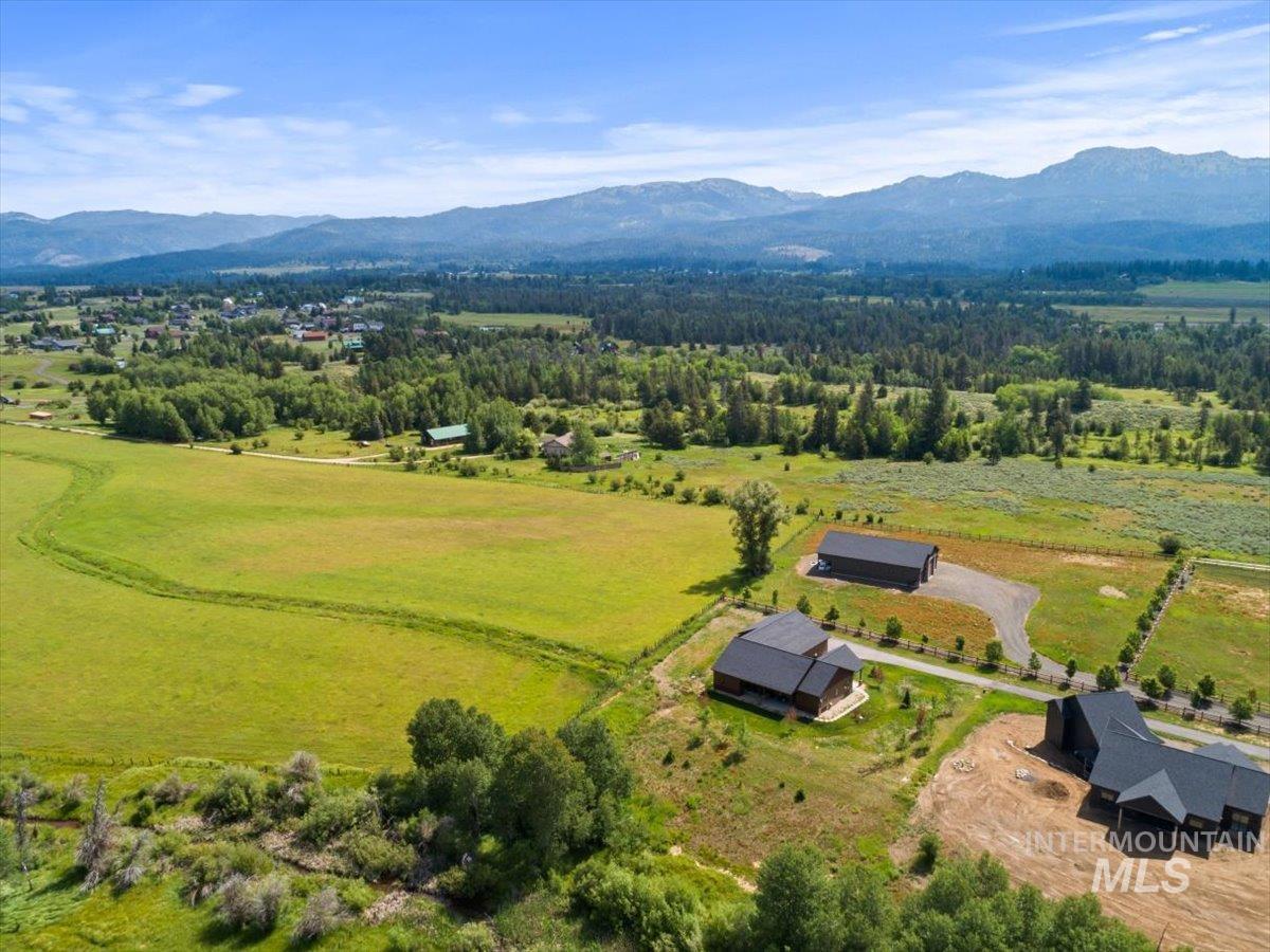 13917 Sky View Court Property Photo 43