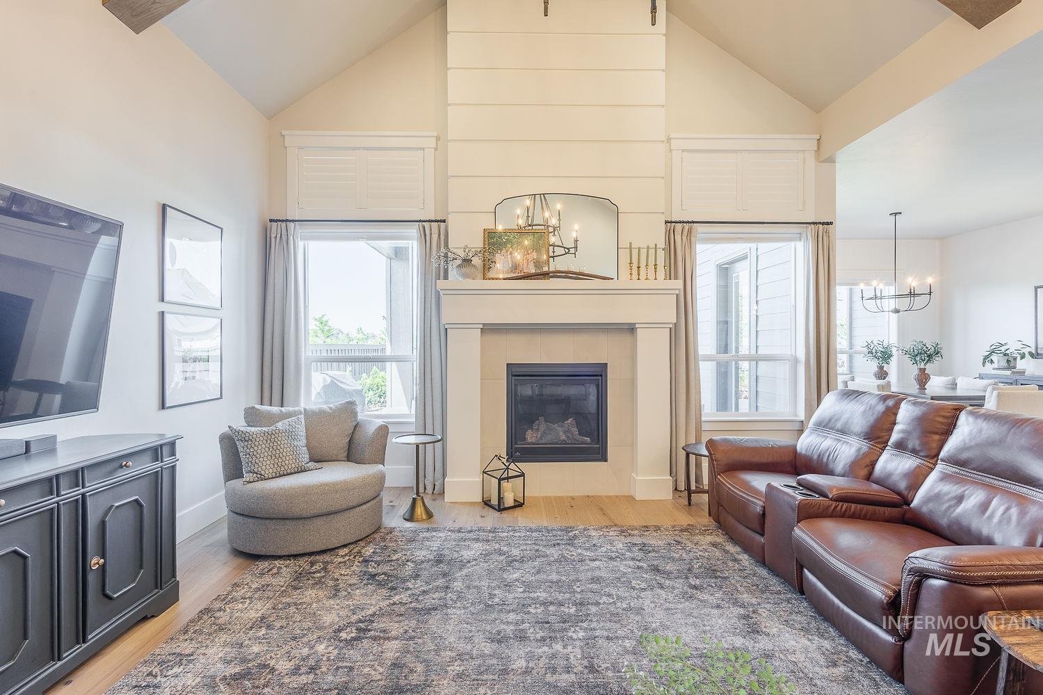 4251 N Bolero Property Photo 6