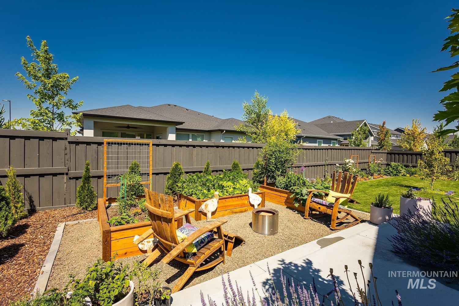 4251 N Bolero Property Photo 36