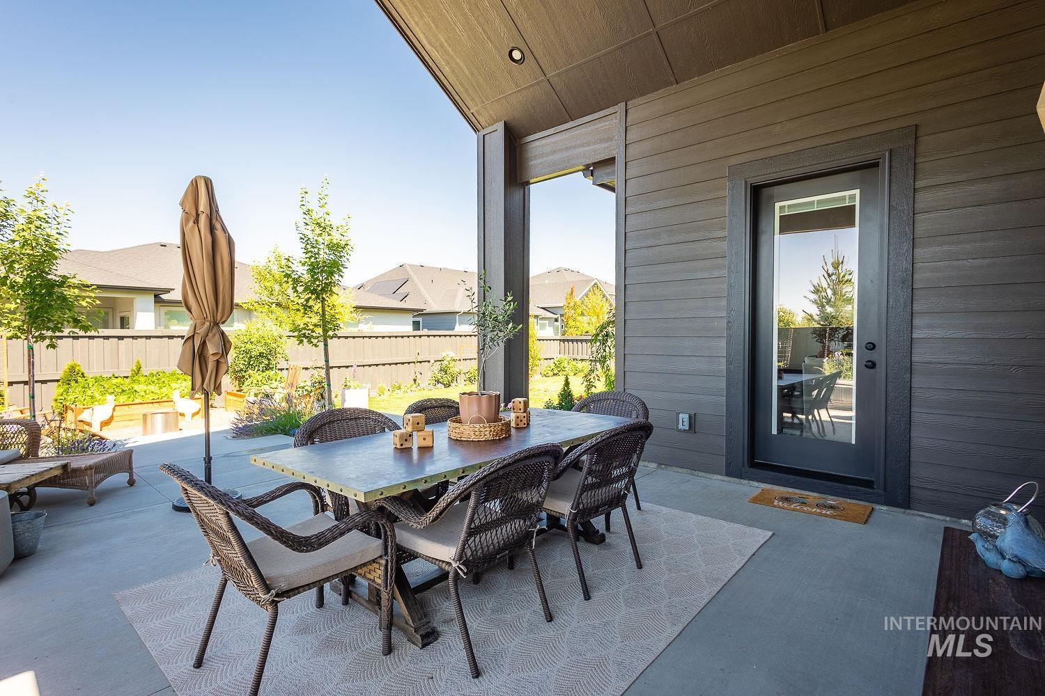 4251 N Bolero Property Photo 38