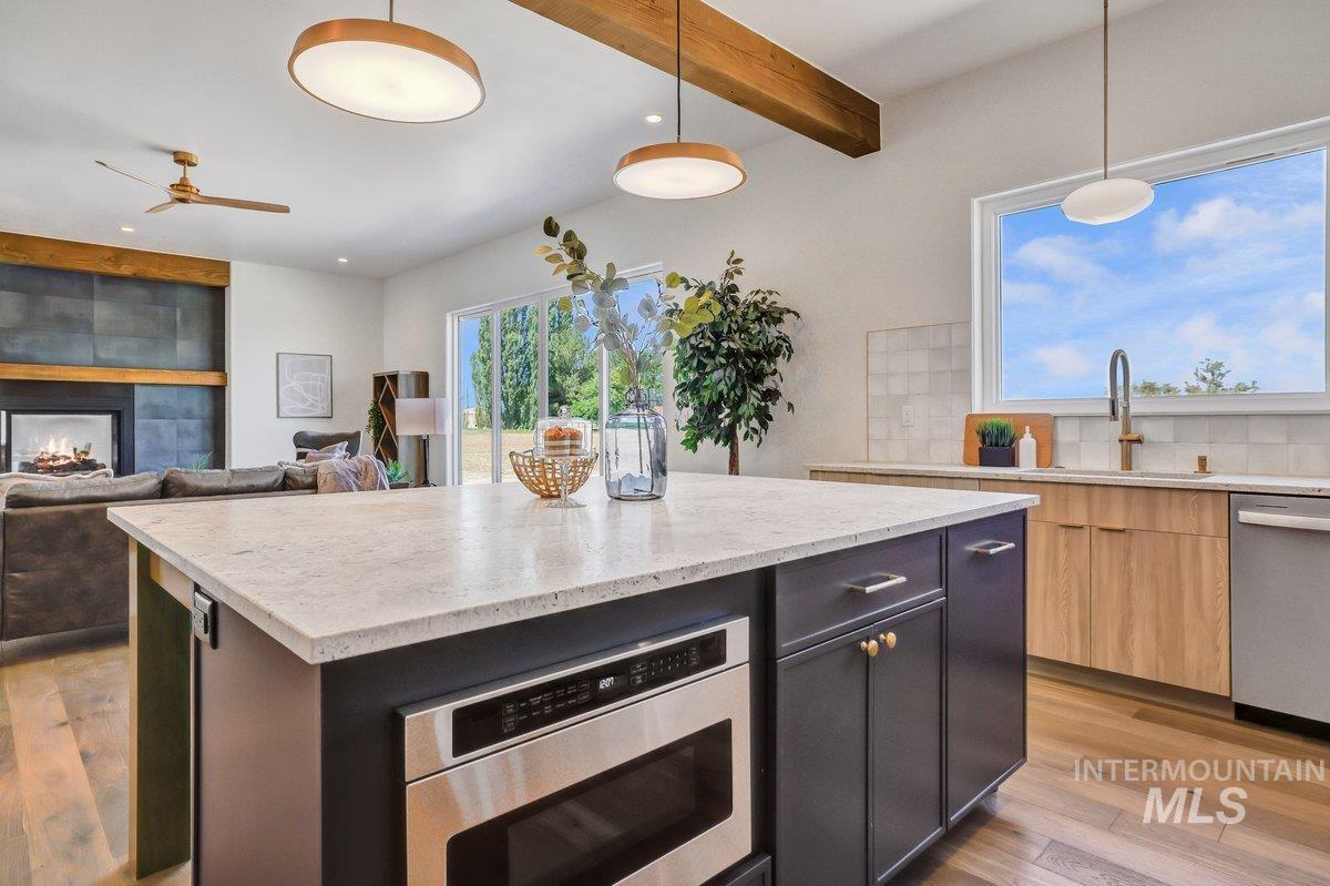 2282 E 4400 N Property Photo 20